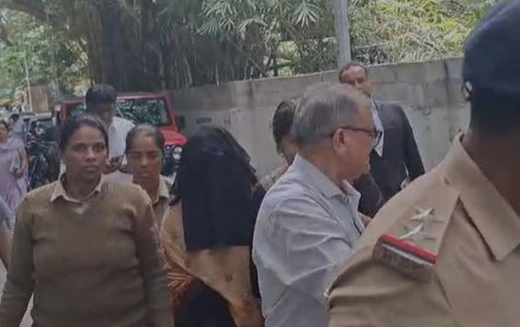 জঙ্গি সন্দেহে বেঙ্গালুরু থেকে গ্রেফতার এক যুবতী!