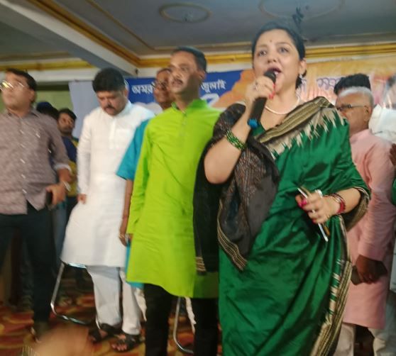 খড়গপুর তৃণমূলের পক্ষ থেকে ২১শে জুলাই শহীদ দিবস উপলক্ষে খরিদা জৈন মন্দিরে এক বিরাট সভা ও পদযাত্রা !