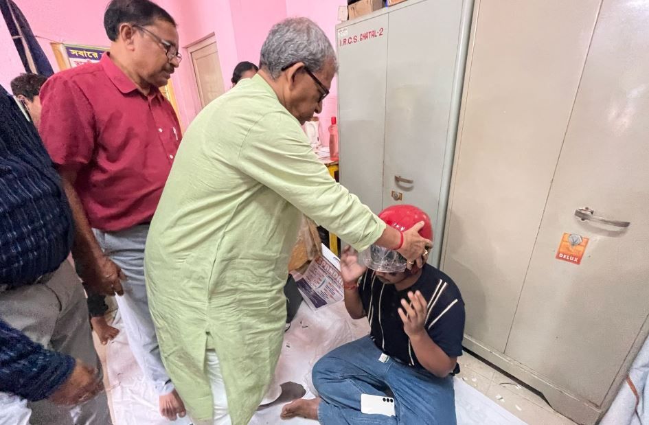 ঘাটাল রেডক্রশ সোস্যাইটির উদ্যোগে রক্ত দান শিবির!