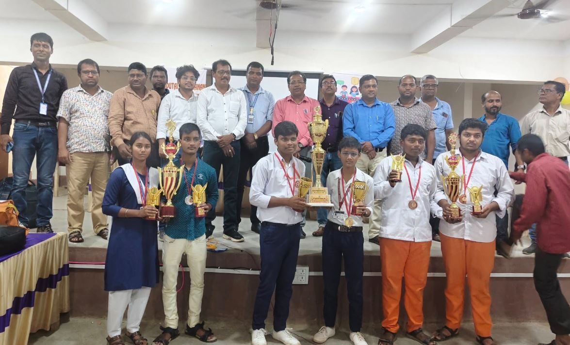 বিদ্যালয়ের কুইজ ক্লাব প্যানজিয়ার উদ্যোগে আন্তঃ বিদ্যালয় কুইজ প্রতিযোগিতা!