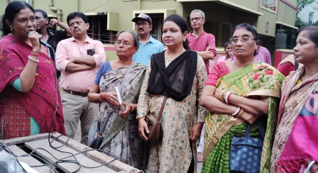 মেদিনীপুর পৌরসভার ৫ নম্বর ওয়ার্ডে কাউন্সিলার উদ্যোগে মডেল প্রকল্প!