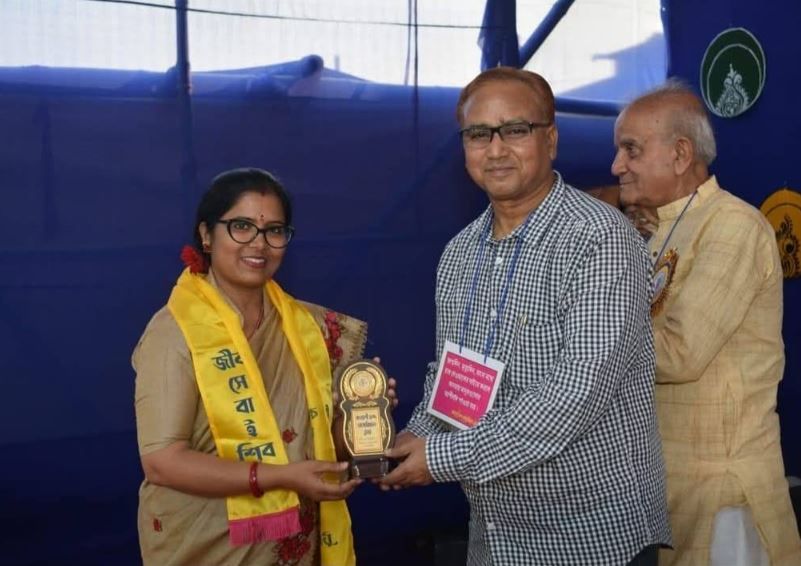 খড়্গপুরে হিজলি সংলগ্ন কুচলাচাটি প্রাথমিক বিদ্যালয় শিক্ষিকা তনুশ্রী দাস ‘জাতীয় শিক্ষক পুরস্কার'’ পাচ্ছেন!