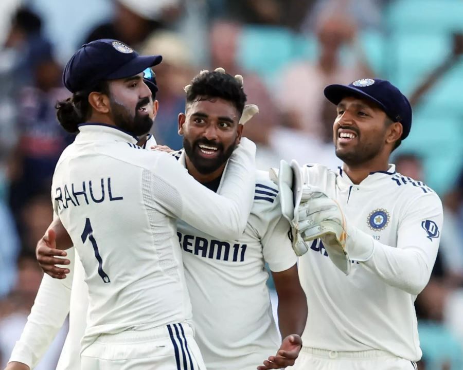 সিরাজ ম্যাজিকে দফারফা ইংল্যান্ড!