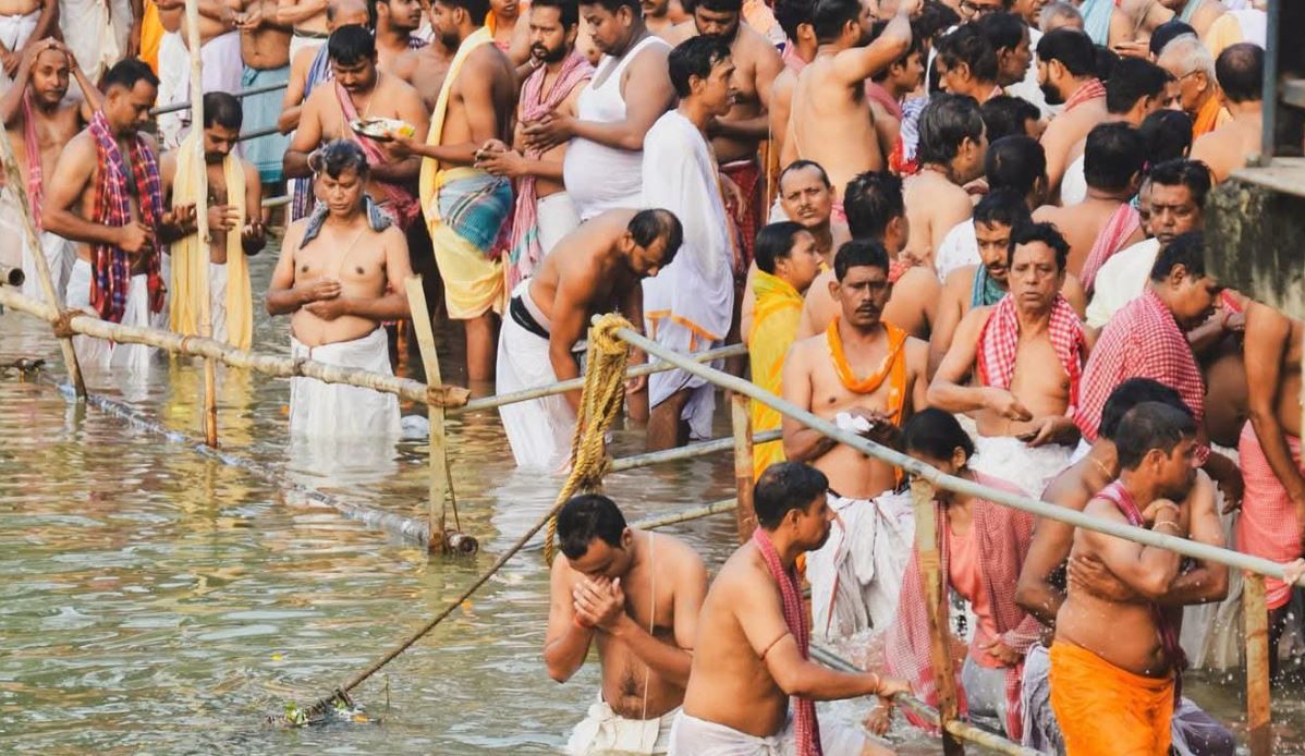 মহালয়ার ভোর মানেই বাঙালির কাছে এক বিশেষ আবেগ!