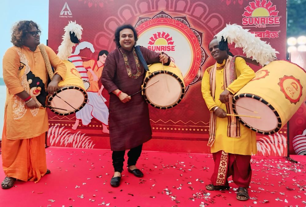 বাংলার ঢাকিদের জন্য অভিনব উদ্যোগ নিল আইটিসি সানরাইজ!