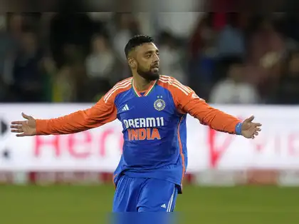 আইসিসি ক্রমতালিকায় শীর্ষে বরুণ চক্রবর্তী, কেরিয়ারে প্রথম বড় সাফল্য