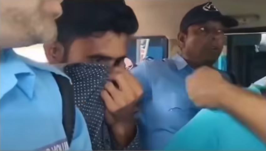 দুর্গাপুরে  বেসরকারি মেডিক্যাল কলেজের চতুর্থ অভিযুক্ত শেখ নাসির উদ্দিনের গ্রেপ্তারে চাঞ্চল্য!