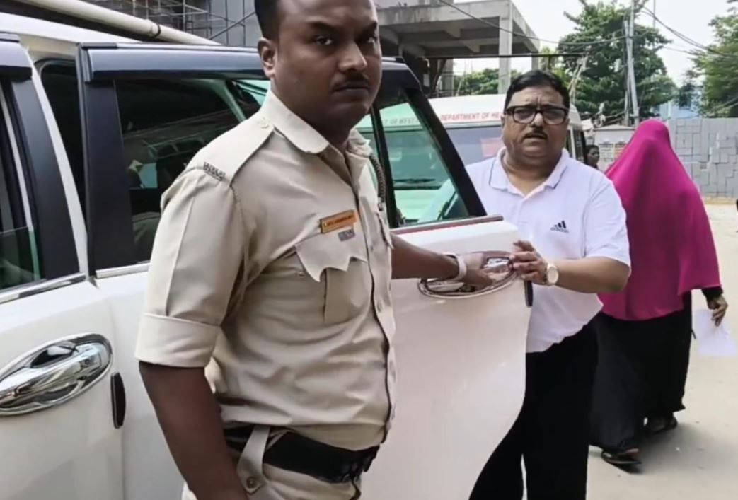 মেডিকেল কলেজ হাসপাতালে অন্তঃসত্ত্বার মৃত্যুর ঘটনায় রাজ্য স্বাস্থ্য দপ্তরের উচ্চ পর্যায়ের তদন্ত কমিটি গঠন?