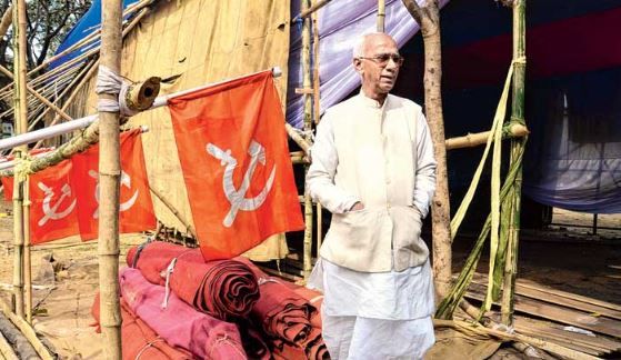 পশ্চিম মেদিনীপুরের এক সময়ের 'দোর্দণ্ডপ্রতাপ' সিপিএম নেতা দীপক সরকার প্রয়াত হলেন!