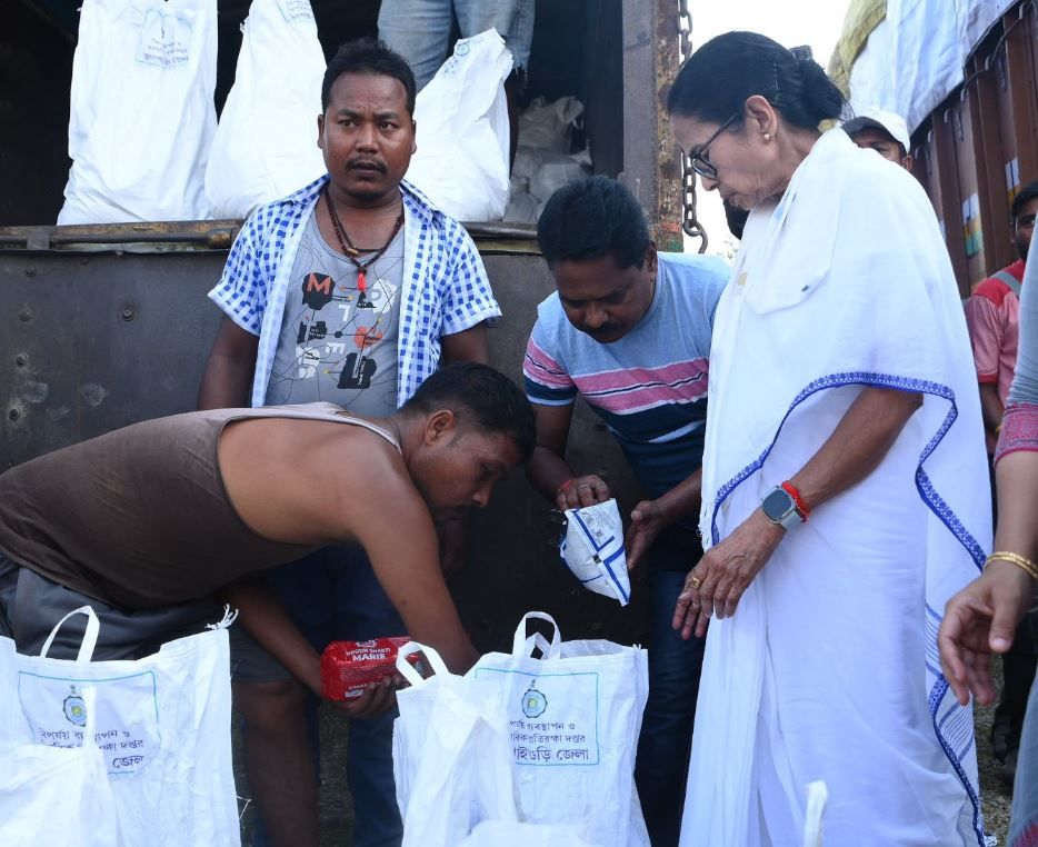 উত্তরবঙ্গে গিয়ে মঙ্গলের সূচীতে হঠাৎ পরিবর্তন মুখ্যমন্ত্রীর!