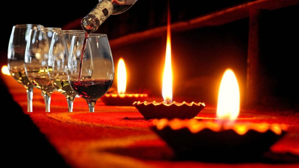 পশ্চিম মেদিনীপুর জেলায় ৭ কোটি টাকার বেশি মদ বিক্রি কালীপুজোর !