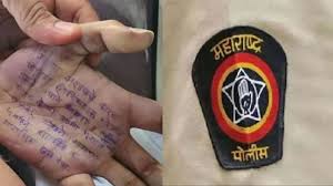 আত্মহত্যার আগে হাতের তালুতে লেখা শেষ বার্তা! ধর্ষণ ও হেনস্থার অভিযোগে কাঁপছে মহারাষ্ট্র — তরুণী চিকিৎসকের পরিবারের অভিযোগ,তদন্তে প্রভাব খাটাচ্ছে পুলিশ!