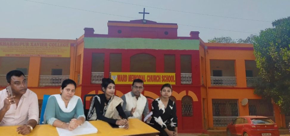 খড়্গপুর শহরের ওয়ার্ড মেমোরিয়াল চার্চ স্কুলে অনিয়ম ও দুর্নীতি নিয়ে অভিযোগ?