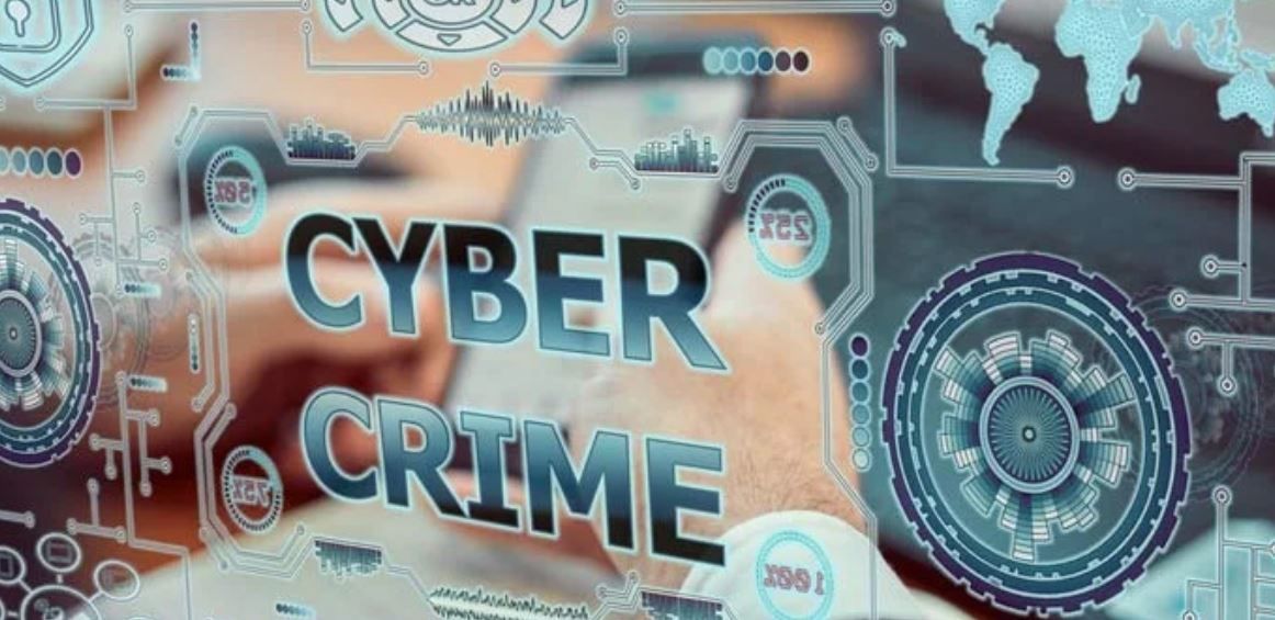 ৯৫ কোটি টাকার সাইবার জালিয়াতির অভিযোগে ব্যাংক ব্যবস্থাপক ও নির্বাহীদের গ্রেপ্তার!