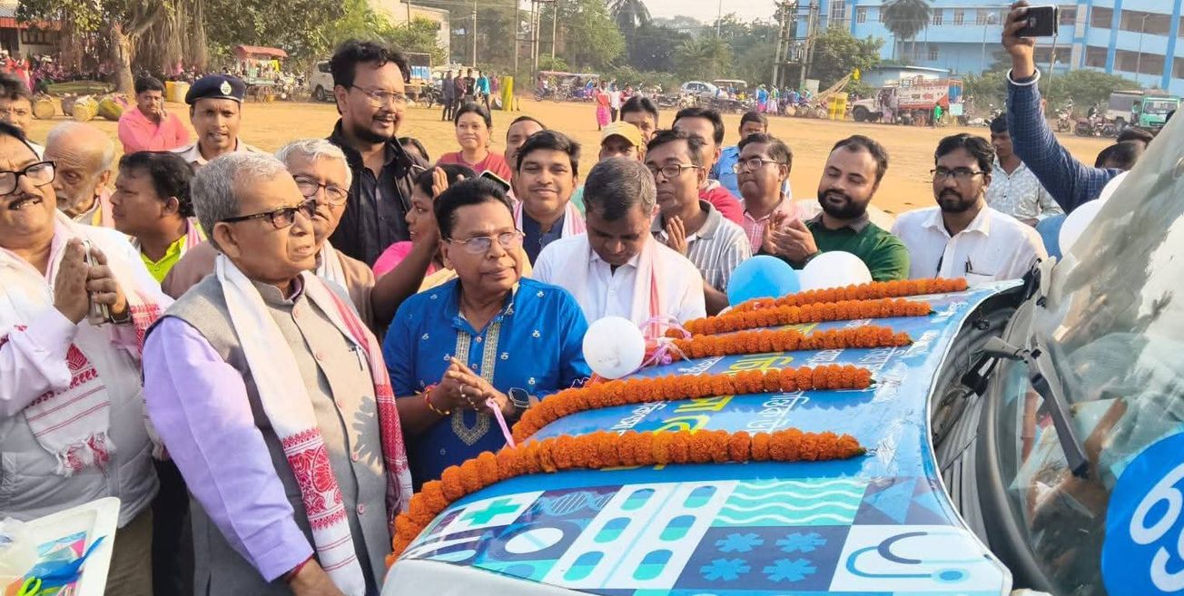 পশ্চিম মেদিনীপুর জেলার শালবনিতে দুয়ারে স্বাস্থ্য পরিষেবা উদ্বোধন করলেন মন্ত্রী ডাঃ মানসরঞ্জন ভুঁইয়া!