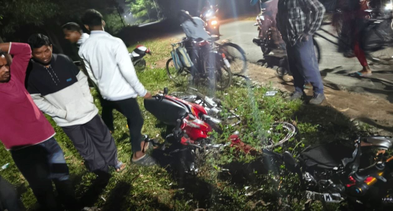 দুর্গাপুরে বাইক দুর্ঘটনায় মৃত্যু ফুটবলা!