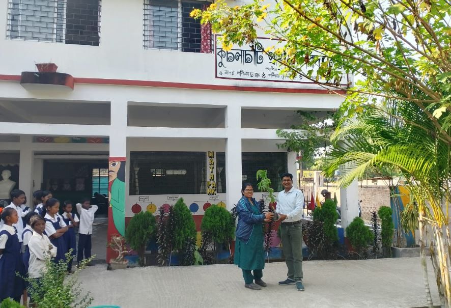 খড়্গপুরের কুচলাচাটি প্রাথমিক বিদ্যালয়ে পরিবেশ সচেতনতা কর্মসূচি!