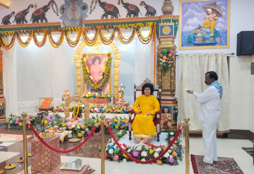 খড়্গপুর শহরে শ্রী সত্য সাই বাবার জন্ম শতবার্ষিকী পালন কর্মসূচি!