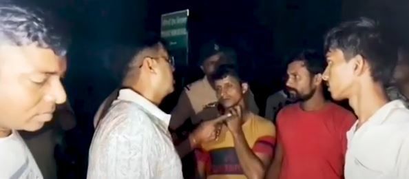 ঘাটাল মহকুমার দাসপুর ২ নম্বর ব্লকের সরকারি প্রকল্পের পাইপ চুরি চক্রে ধৃত ৭ জন!