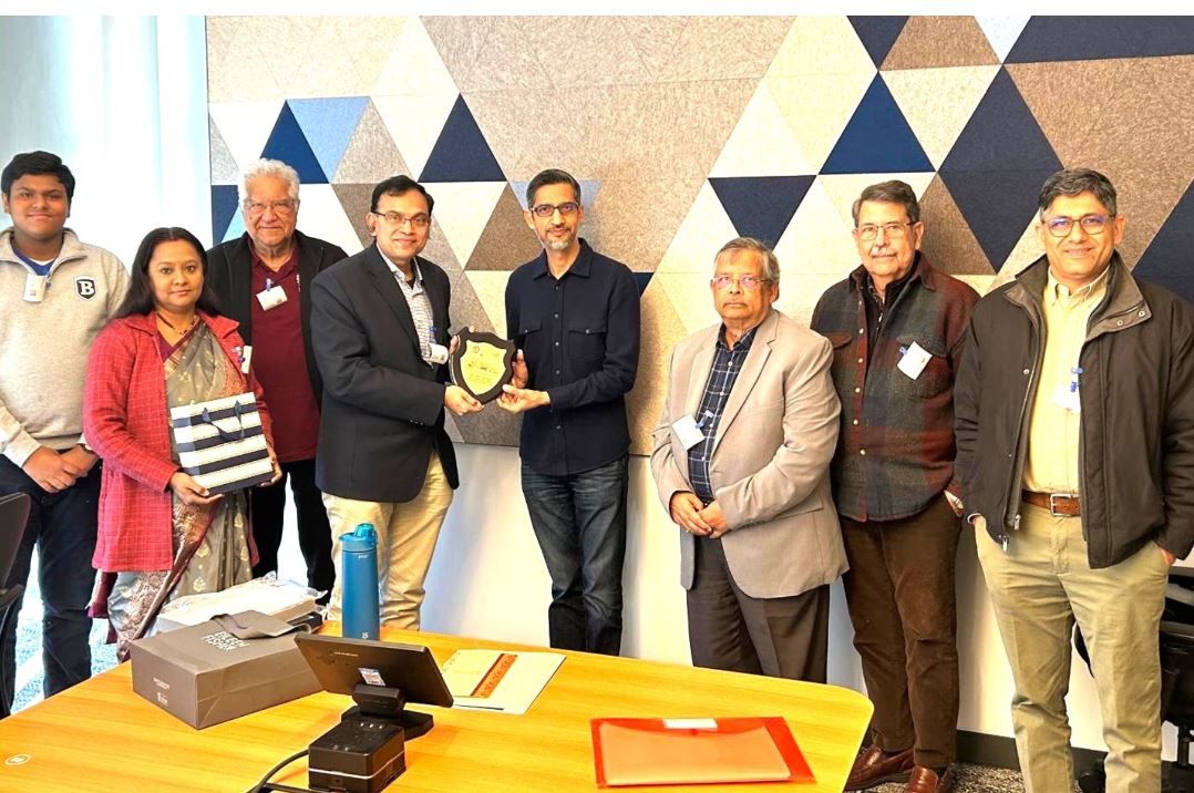 আইআইটি খড়গপুর ৭৫ বছর পূর্তি উপলক্ষে পরবর্তী বৈশ্বিক জ্ঞান ক্ষেত্রকে রূপ দিতে গুগল এবং অ্যালফাবেটের সি.ই.ও সুন্দর পিচাইয়ের সাথে আলোচনা কর্মসূচি!