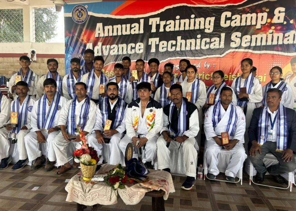 খড়্গপুর সেরসা স্টেডিয়ামে ক্যারাটের টেকনিকেল সেমিনার কর্মসূচি!