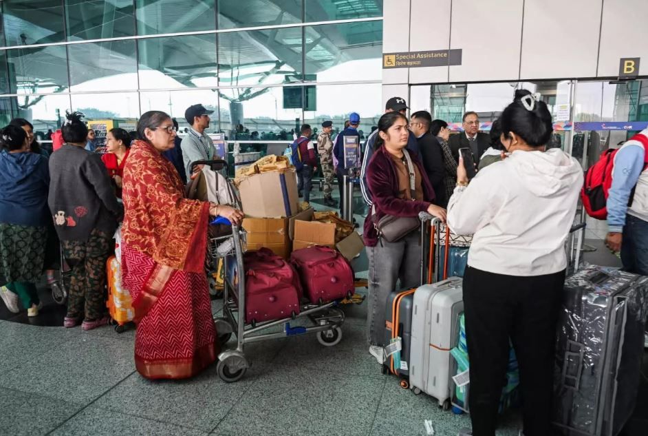 রবিবার কলকাতা বিমানবন্দর থেকেই ইন্ডিগোর ৫৩টি বিমানের উড়ান বাতিল!