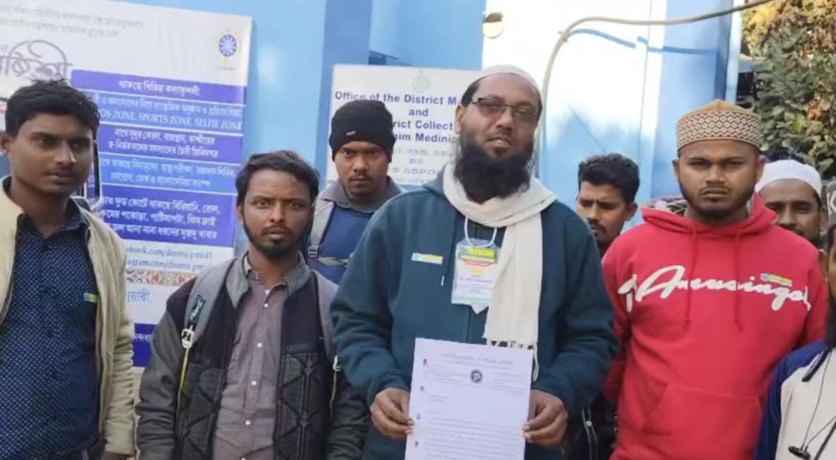 প্রশাসনিক প্রস্তুতি ও নির্বাচনী পরিবেশ স্বচ্ছ ও শান্তিপূর্ণ রাখতে সর্বদলীয় অধিবেশন করলো AIMIM!