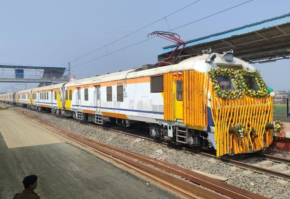 অবশেষে বাঁকুড়া থেকে  জয়রামবাটি - কামারপুকুর,এই রেল প্রকল্প উদ্বোধন করেন প্রধানমন্ত্রী!