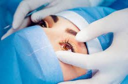 স্বঘোষিত চিকিৎসকের অস্ত্রোপচারে ৬৬ বছরের বৃদ্ধ চিরদিনের জন্য অন্ধ, হাসপাতালে তালা!