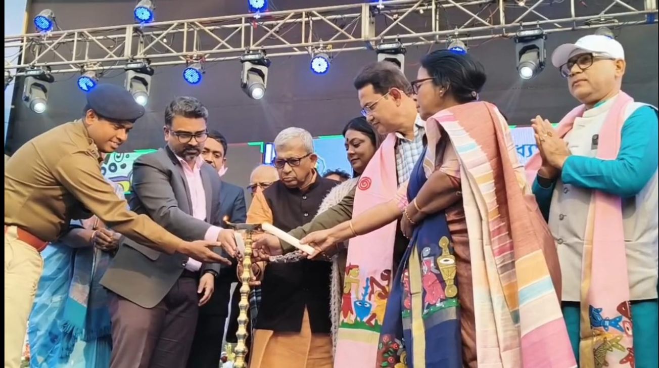 মেদিনীপুরে শুরু তৃতীয় “সৃষ্টিশ্রী মেলা” — স্বনির্ভর গোষ্ঠীর হাত ধরে লক্ষ্যমাত্রা ১০ কোটি টাকার বাণিজ্য