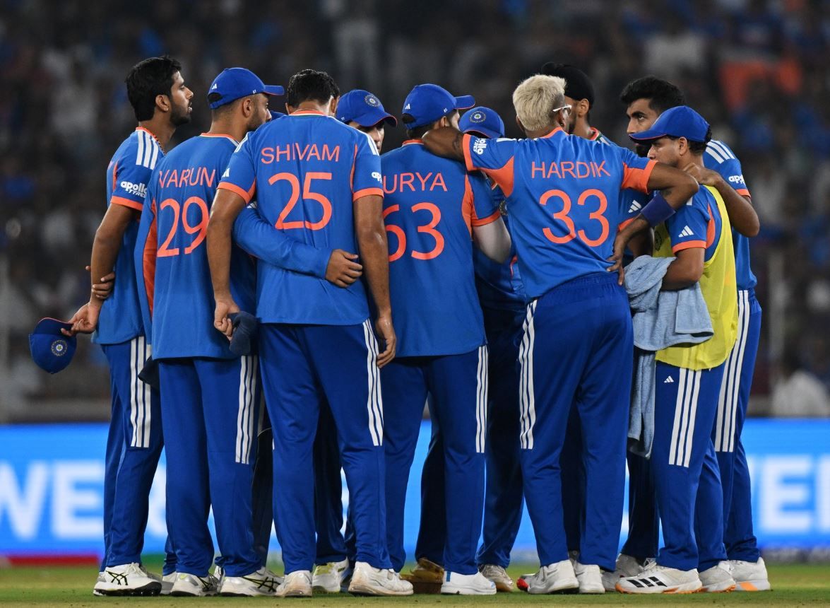 সুপার এইটে চাপে ভারত, সমীকরণ স্পষ্ট—বড় জয় ছাড়া রাস্তা নেই!