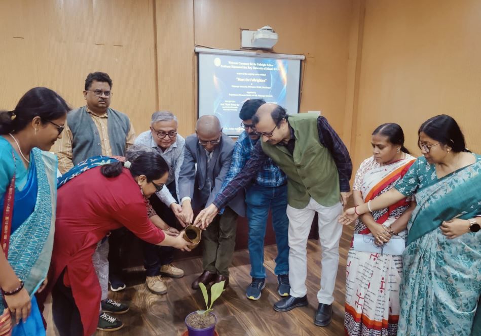 বিদ্যাসাগর বিশ্ববিদ্যালয়ে ফুলব্রাইট ফেলোর বরণে আন্তর্জাতিক গবেষণার নতুন দিগন্ত!