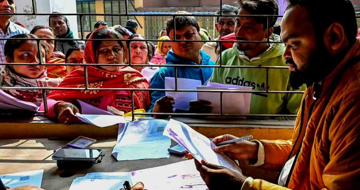 এসআইআর-এ কোন স্থায়ী বসবাসের শংসাপত্র বৈধ? স্পষ্ট নির্দেশ নির্বাচন কমিশনের!