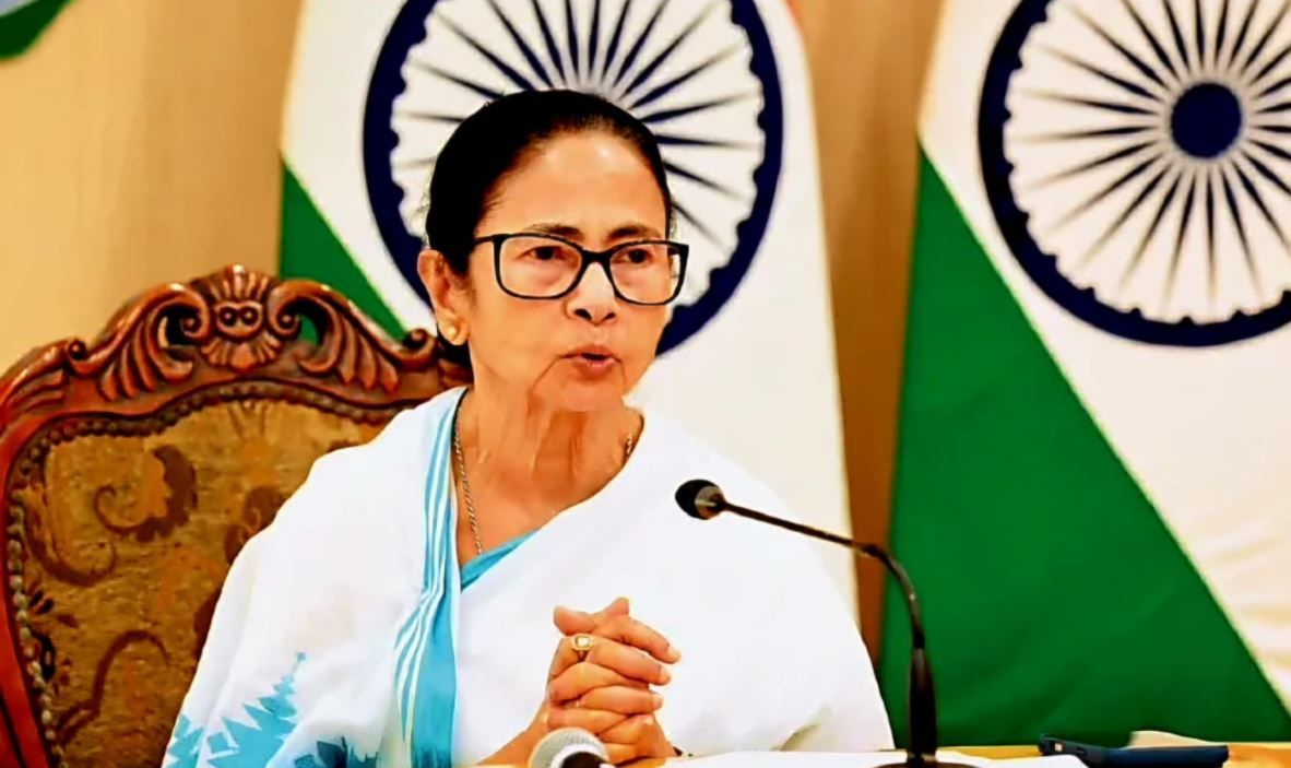 ১২ ফেব্রুয়ারি ভারত বনধে কড়া বার্তা নবান্নের — অফিস কামাই করলেই ‘ডাইজ-নন’, বেতন কাটা ও শোকজের সতর্কতা!