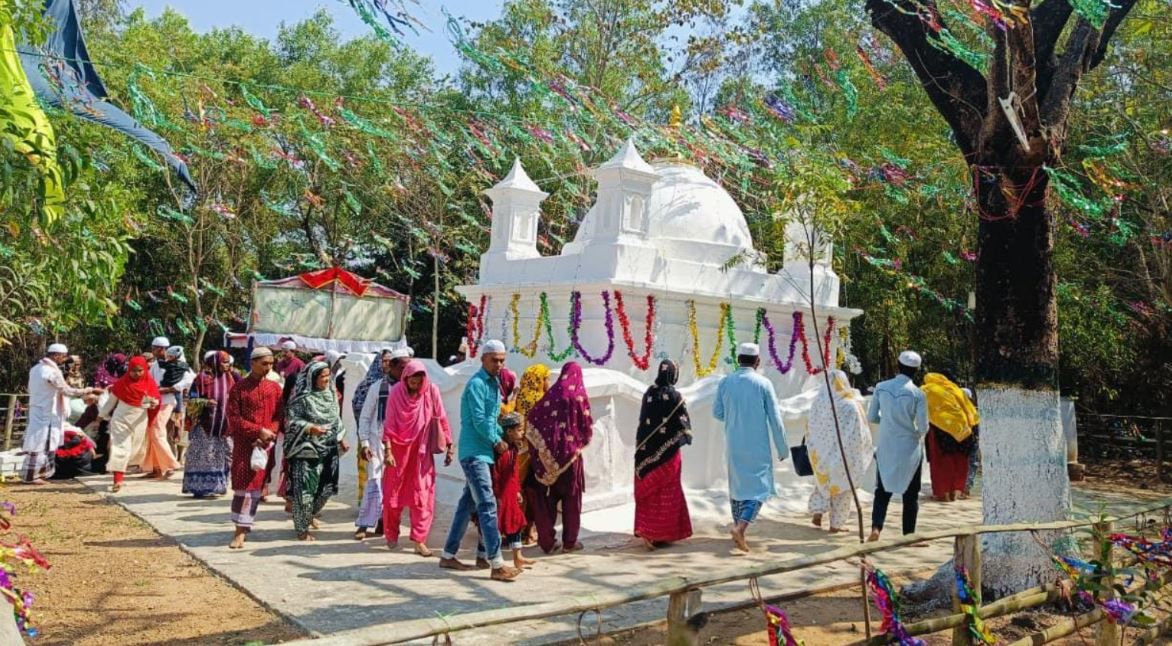 মেদিনীপুর ঊরুষ শরীফের ১৬২-তম বাৎসরিক উৎসব!
