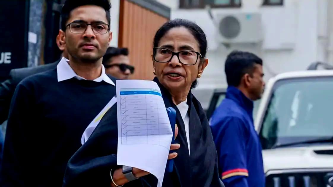 একসঙ্গে ৬০০০ টাকা যুবসাথী প্রকল্পে! কারা পাবেন? কী বললেন মুখ্যমন্ত্রী? জানুন সম্পূর্ণ তথ্য