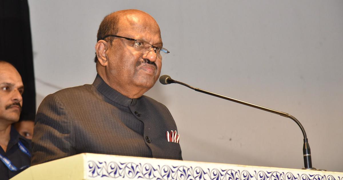 আচমকা পদত্যাগ পশ্চিমবঙ্গের রাজ্যপাল সি. ভি. আনন্দ বোসের! অস্থায়ী দায়িত্বে তামিলনাড়ুর রাজ্যপাল আর. এন. রবি, ক্ষোভ মমতার!