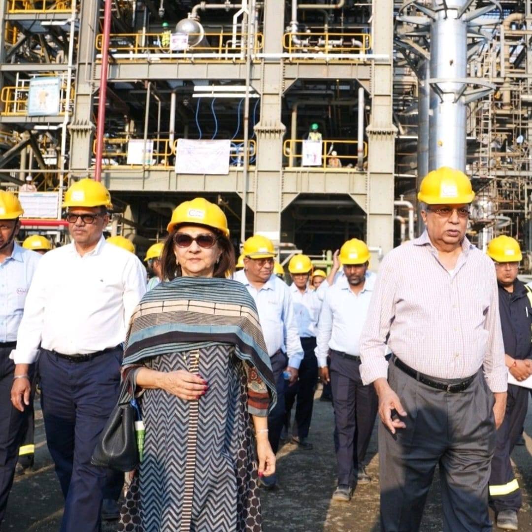 চূড়ান্ত পর্যায়ে হলদিয়ার মেগা প্রকল্প! ফেনল–অ্যাসিটোন প্ল্যান্টে পরিদর্শনে HPL চেয়ারম্যান!