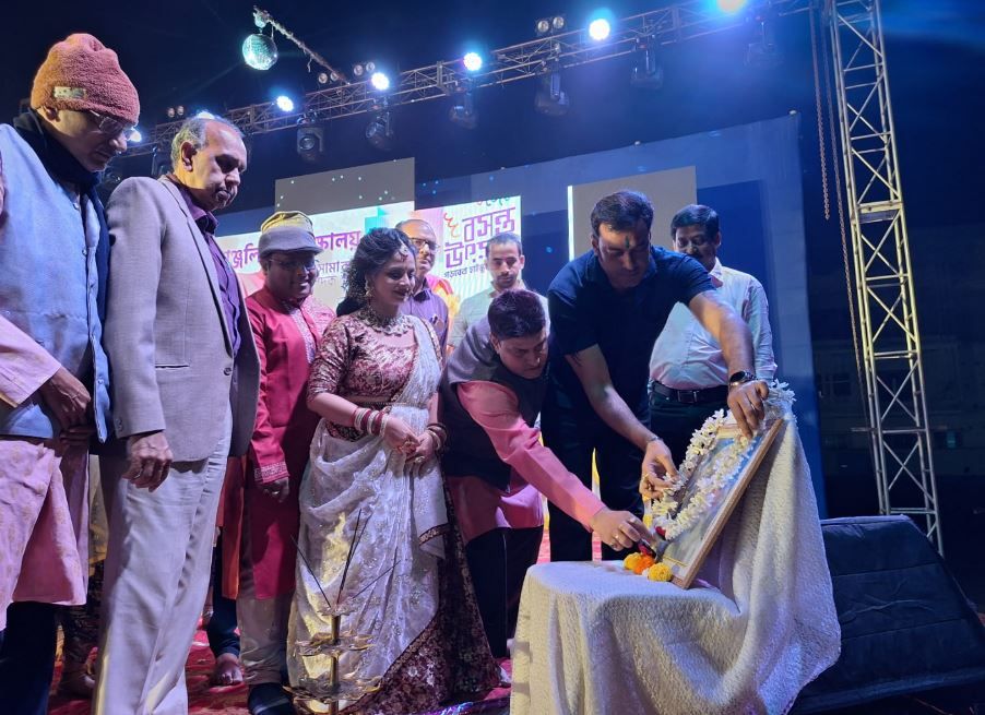 দশ বছরে ‘বসন্ত উৎসব’: গড়বেতার সাংস্কৃতিক মঞ্চে নৃত্যাঞ্জলীর রঙিন উদযাপন!