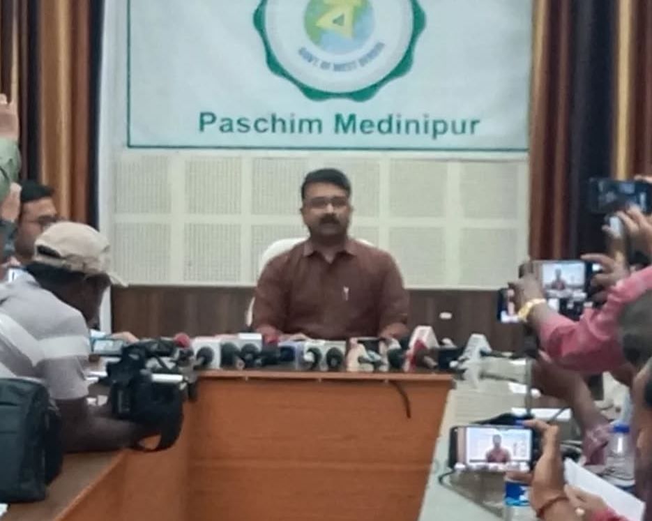 পশ্চিম মেদিনীপুরে ভোটের পূর্ণাঙ্গ সূচি ঘোষণা, কড়া নিরাপত্তায় প্রস্তুত পশ্চিম মেদিনীপুরের প্রশাসন!