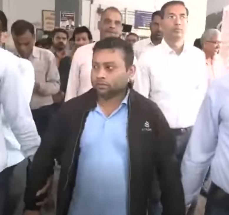 দেশে বড় গুপ্তচর চক্র ফাঁস! বায়ুসেনার কর্মী গ্রেপ্তার, পাকিস্তানে পাচার গোপন তথ্য!