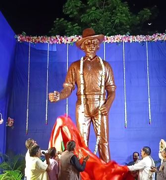 মেদিনীপুরে ভগৎ সিং-এর ১৫ ফুট মূর্তি উন্মোচন, উত্তম গোপের স্মৃতিতে আবেগঘন অনুষ্ঠান, শহীদের স্মরণে বর্ণাঢ্য শোভাযাত্রা!