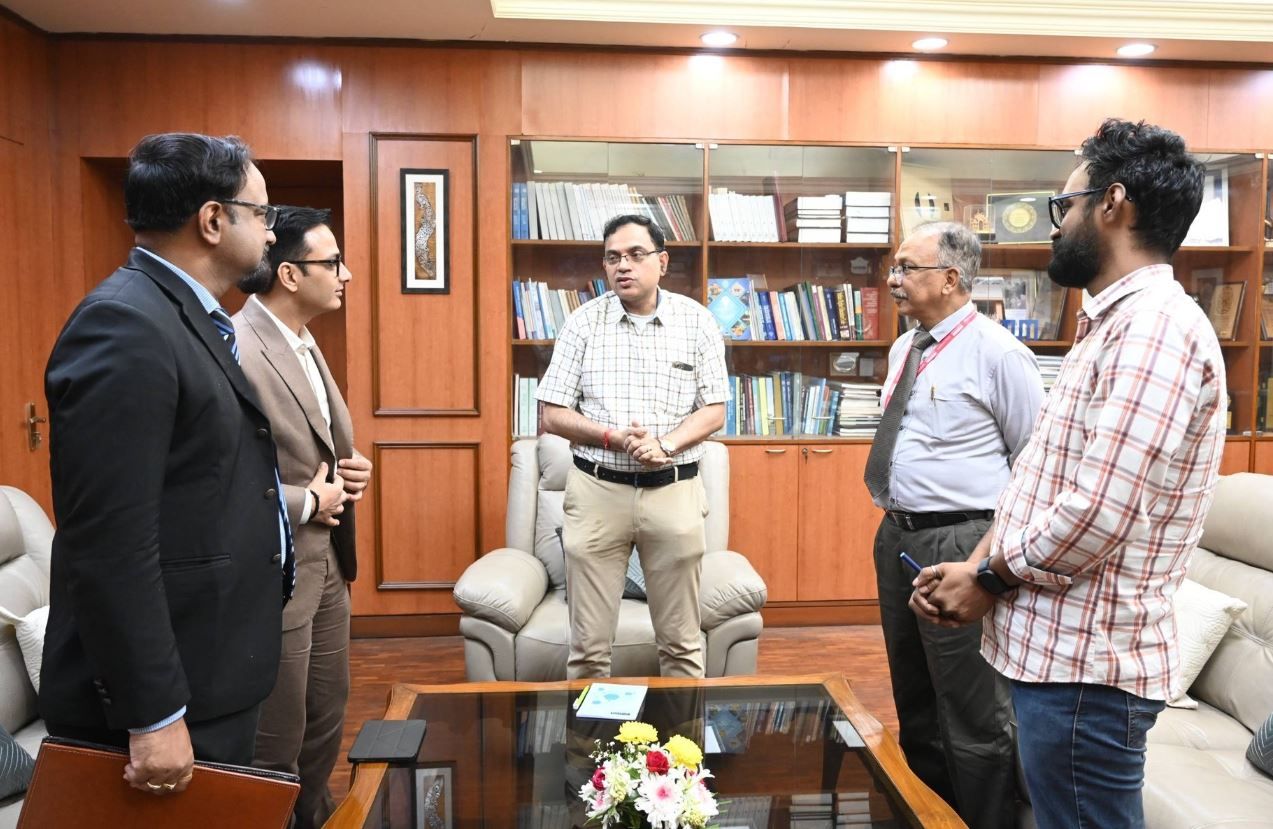 স্বাস্থ্যখাতে বড় উদ্যোগ! আইআইটি খড়গপুর–চার্নক হাসপাতালের যুগ্ম পদক্ষেপে বদলাবে চিকিৎসা ব্যবস্থার ভবিষ্যৎ!