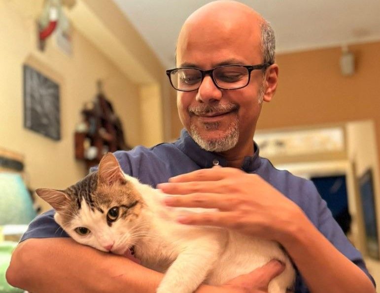 শ্রীজাতকে ঘিরে গ্রেফতারি পরোয়ানা বিতর্ক, নির্বাচন কমিশনের বক্তব্যে মিলল গুজবের খণ্ডন!