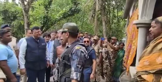 ভয়মুক্ত ভোটে জোর—পূর্ব মেদিনীপুরে কড়া বার্তা মুখ্য নির্বাচন আধিকারিকের!