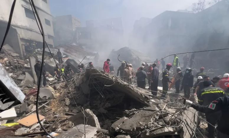 ইরানে ফের রক্তক্ষয়ী হামলা, মার্কিন-ইজরায়েলি স্ট্রাইকে শিশু-সহ ১৮ নিহত!