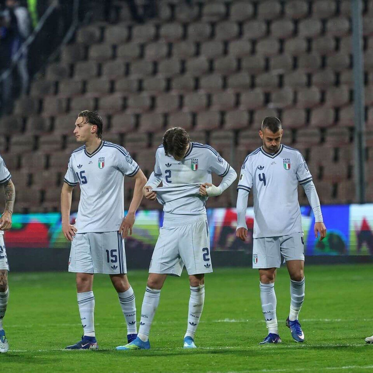 টাইব্রেকারে স্বপ্নভঙ্গ! বসনিয়ার কাছে হেরে বিশ্বকাপের টিকিট হারাল ইটালি