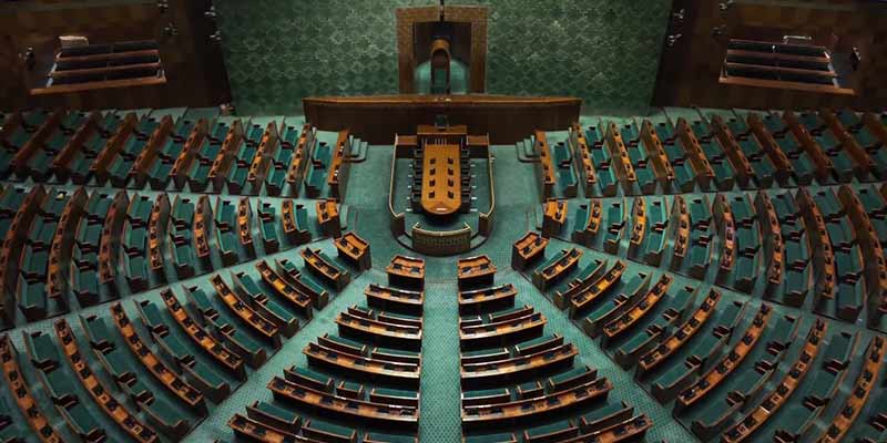 লোকসভায় ৮৫০ আসন বাড়ানোর পরিকল্পনা? মহিলা সংরক্ষণ কার্যকর করতে মোদী সরকারের নতুন ছক