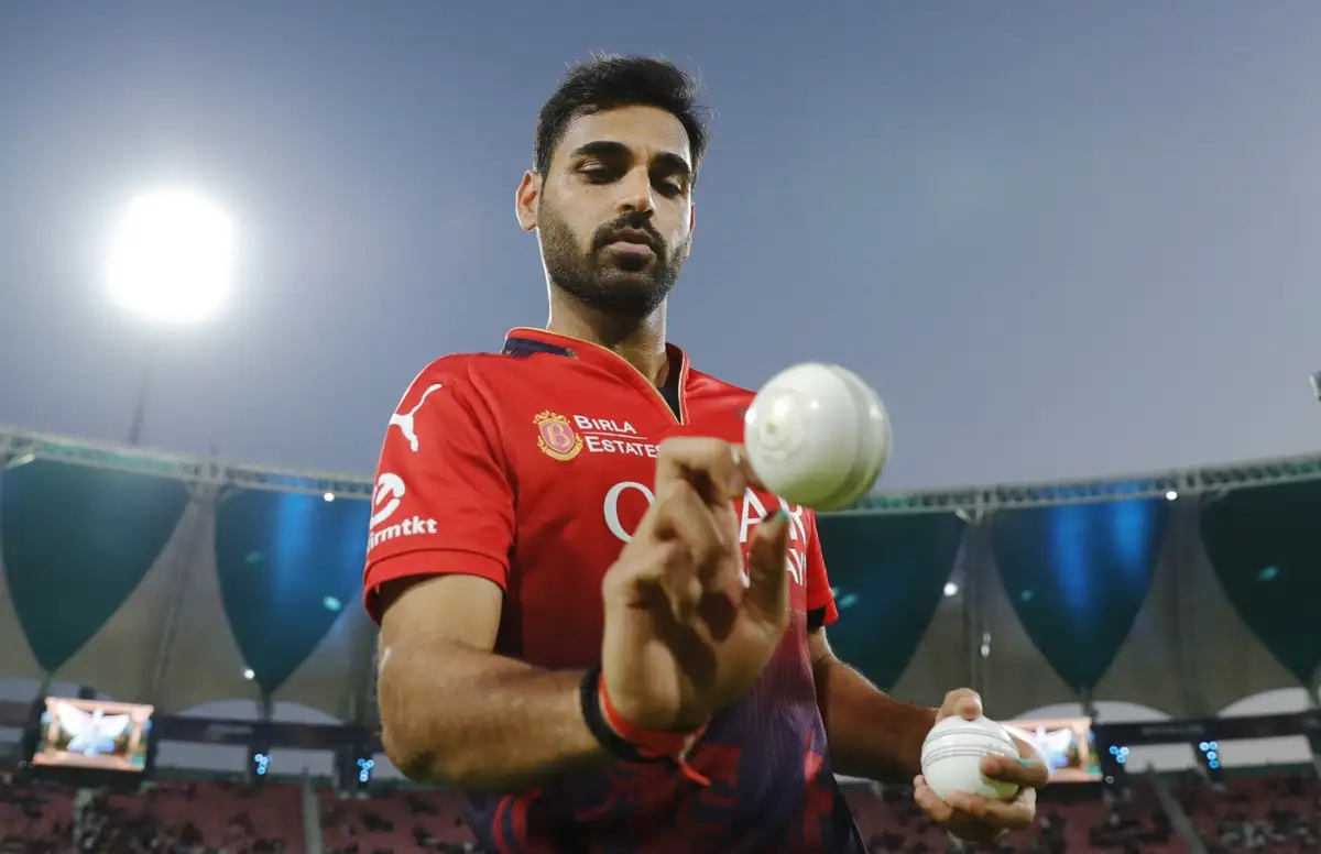 ৩৬-এও ‘সুইং-এর জাদু’ অটুট! আইপিএলে আগুন ঝরিয়ে জাতীয় দলে ফেরার দাবি জোরাল ভুবনেশ্বরকে ঘিরে