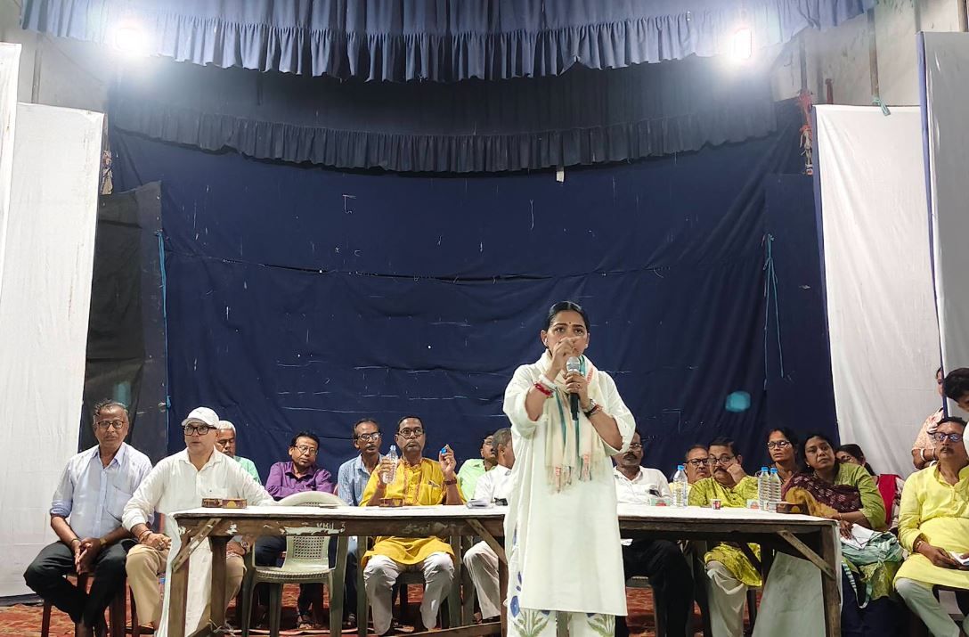 গণনার আগেই আত্মবিশ্বাস তুঙ্গে! মেদিনীপুরে ১৫-তে ১৫ জয়ের দাবি জুন মালিয়ার, বিরোধীদের কড়া কটাক্ষ!